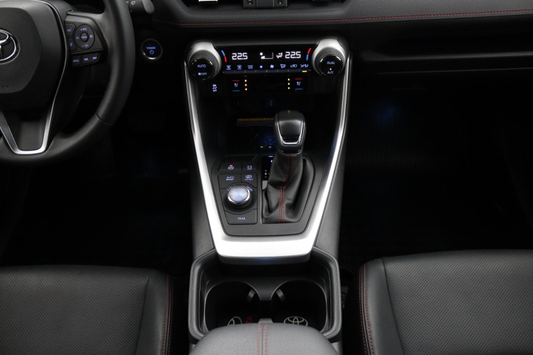 Toyota RAV4 - 2.5 Plug-in Hybrid AWD Bi-Tone Plus 26