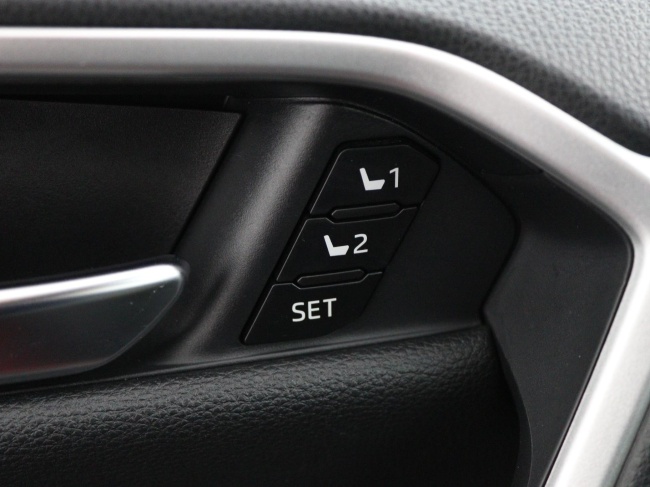 Toyota RAV4 - 2.5 Plug-in Hybrid AWD Bi-Tone Plus