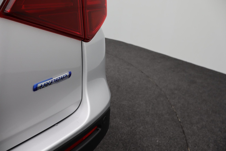 Suzuki Vitara - 1.4 Boosterjet Smart Hybrid Select 36