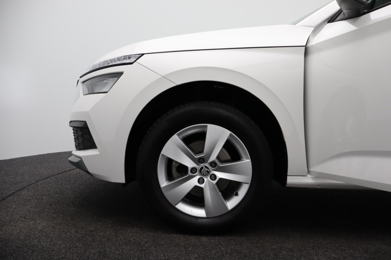 Skoda Kamiq - 1.0 TSI Ambition 16