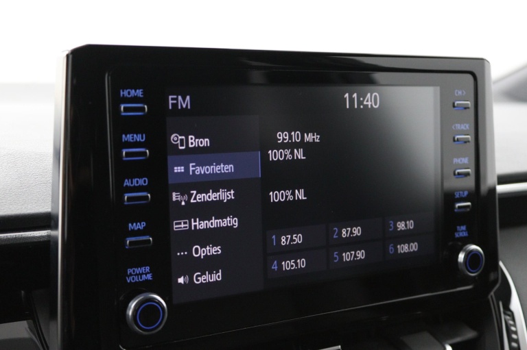 Toyota Corolla Touring Sports - 1.8 Hybrid Dynamic 14