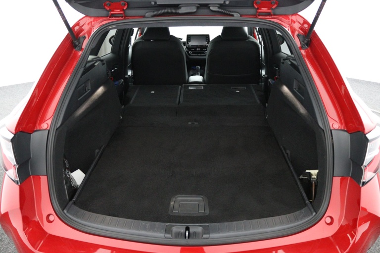 Toyota Corolla Touring Sports - 1.8 Hybrid Dynamic 25