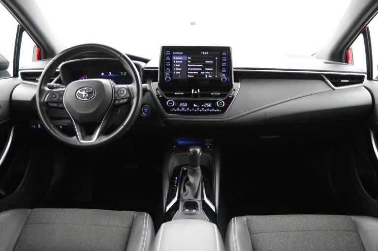 Toyota Corolla Touring Sports - 1.8 Hybrid Dynamic 4