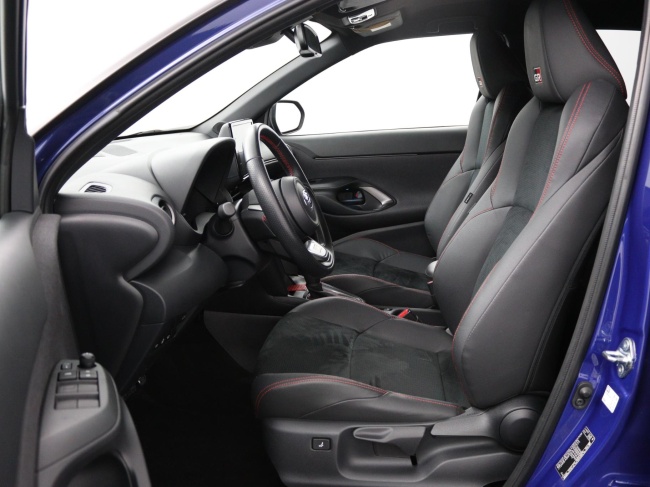 Toyota Yaris Cross - 1.5 Hybrid GR Sport