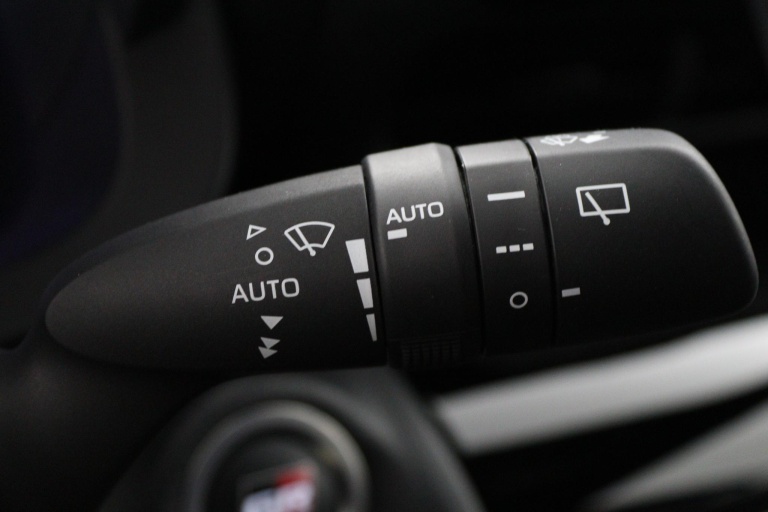 Toyota Yaris Cross - 1.5 Hybrid GR Sport 30