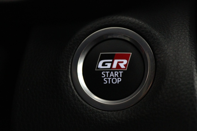 Toyota Yaris Cross - 1.5 Hybrid GR Sport 34