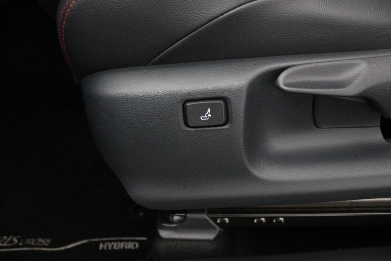 Toyota Yaris Cross - 1.5 Hybrid GR Sport 38