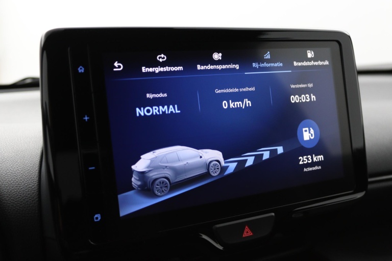 Toyota Yaris Cross - 1.5 Hybrid GR Sport 43