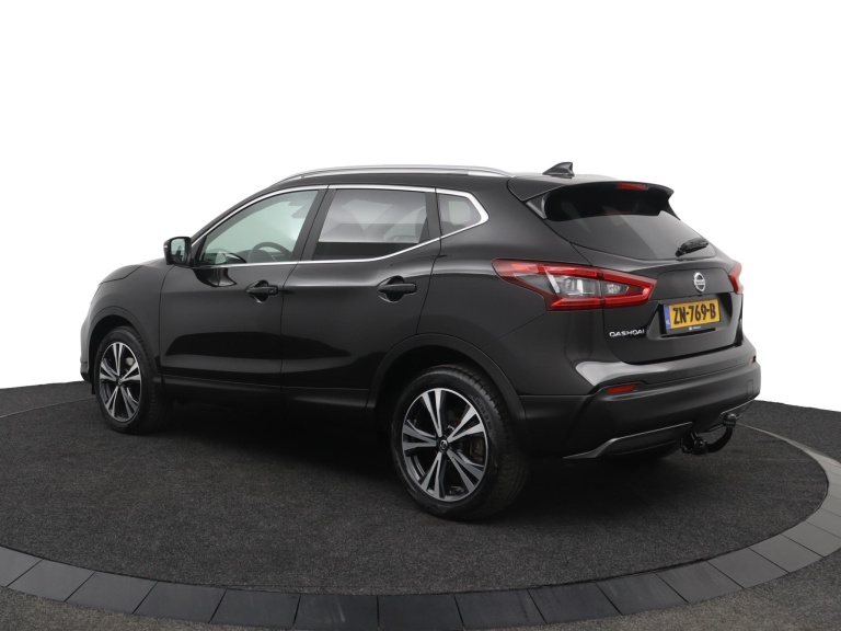 Nissan Qashqai - 1.3 DIG-T N-Connecta 10
