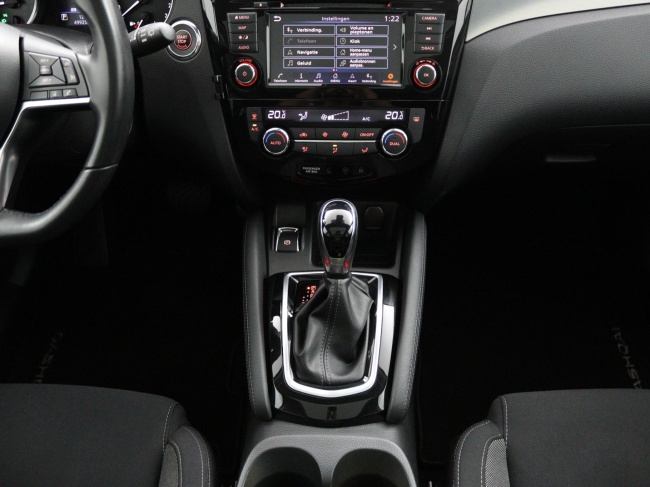 Nissan Qashqai - 1.3 DIG-T N-Connecta