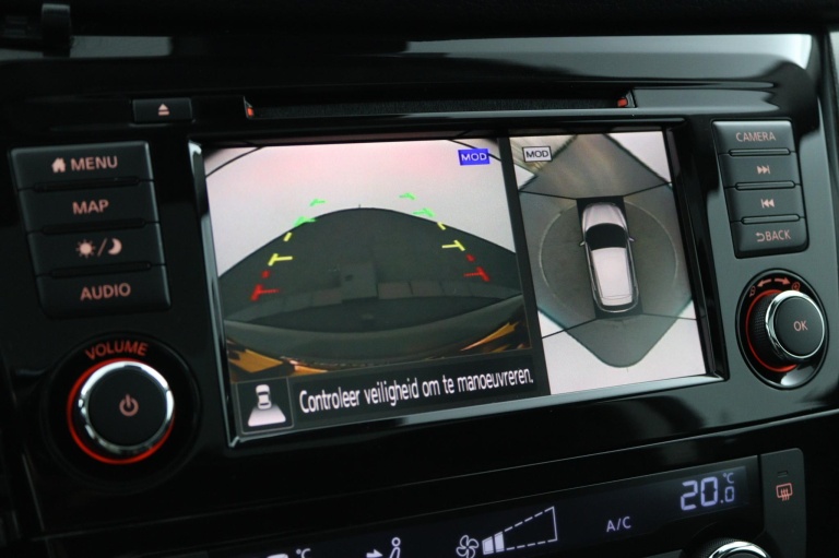 Nissan Qashqai - 1.3 DIG-T N-Connecta 43