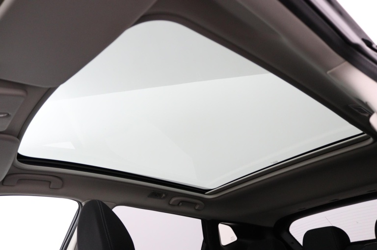 Nissan Qashqai - 1.3 DIG-T N-Connecta 45