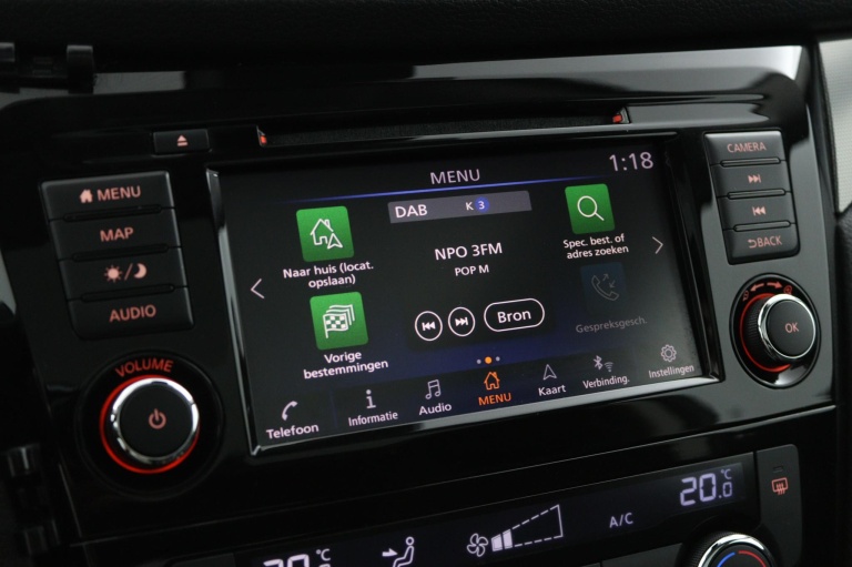 Nissan Qashqai - 1.3 DIG-T N-Connecta 7