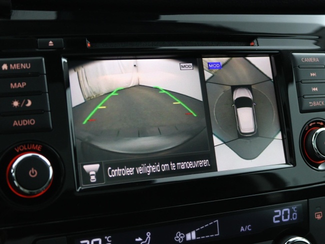 Nissan Qashqai - 1.3 DIG-T N-Connecta