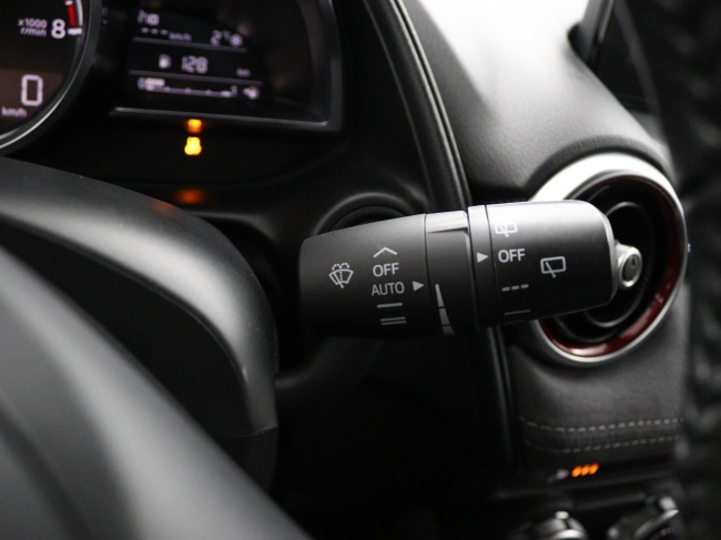 Mazda CX-3 - 2.0 SkyActiv-G 120 SkyLease GT