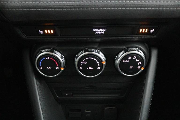 Mazda CX-3 - 2.0 SkyActiv-G 120 SkyLease GT 6