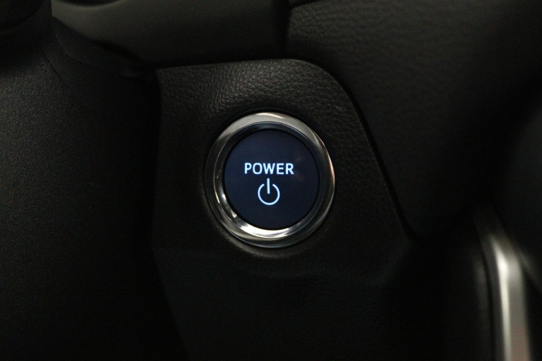 Toyota RAV4 - 2.5 Hybrid AWD Business Plus 38