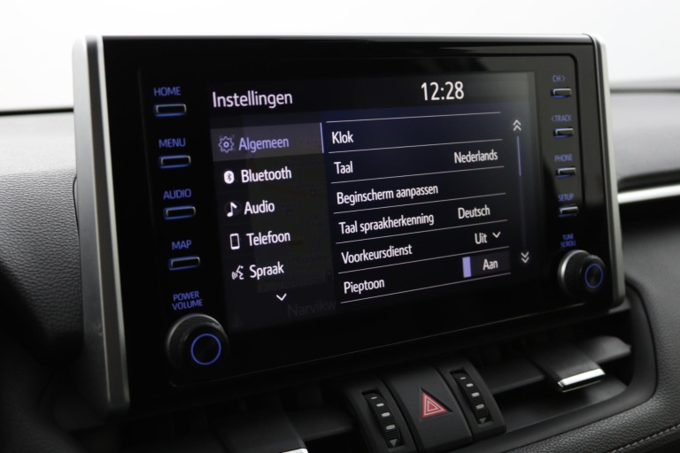 Toyota RAV4 - 2.5 Hybrid AWD Business Plus 42