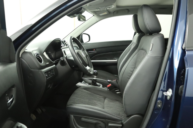 Suzuki Vitara - 1.4 Boosterjet Style Smart Hybrid 17