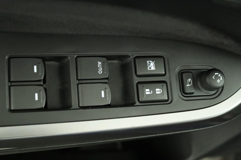 Suzuki Vitara - 1.4 Boosterjet Style Smart Hybrid 21