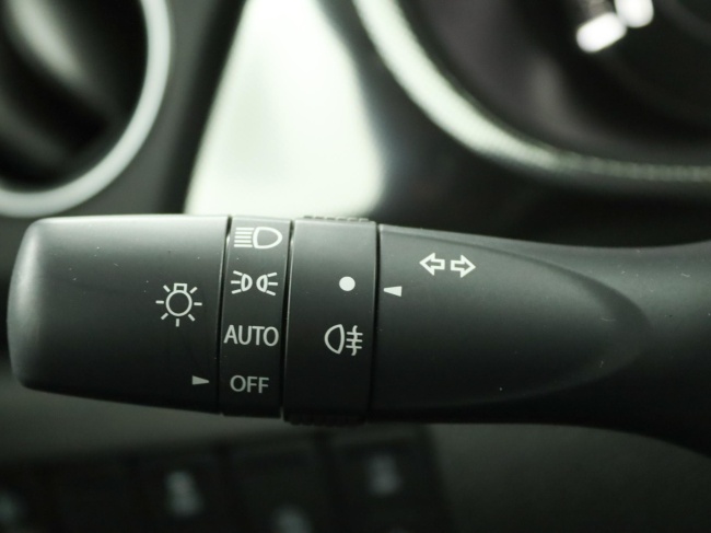 Suzuki Vitara - 1.4 Boosterjet Style Smart Hybrid