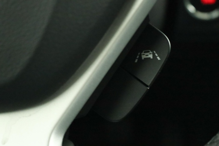 Suzuki Vitara - 1.4 Boosterjet Style Smart Hybrid 44