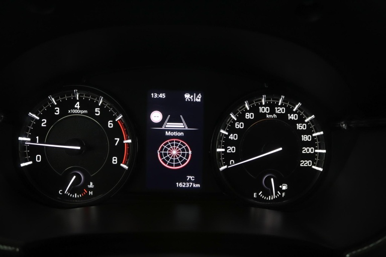 Suzuki Vitara - 1.4 Boosterjet Style Smart Hybrid 36