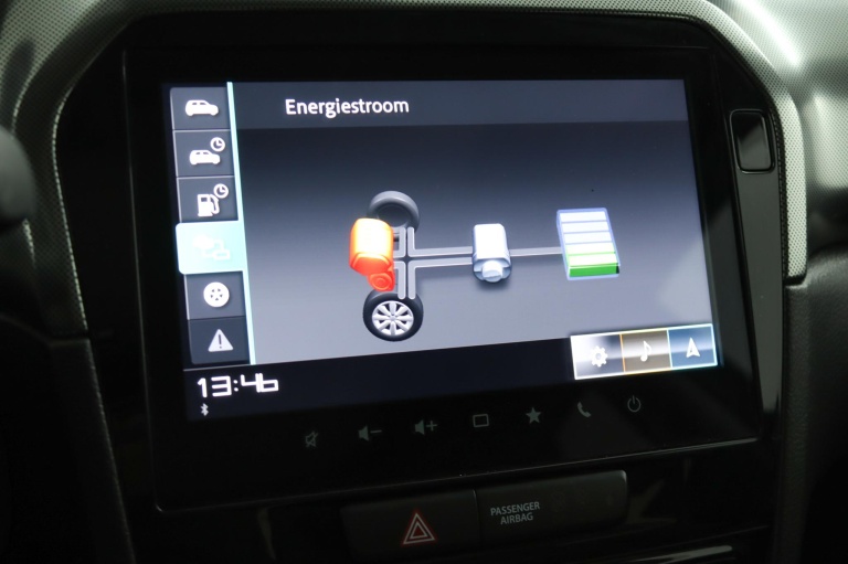 Suzuki Vitara - 1.4 Boosterjet Style Smart Hybrid 62