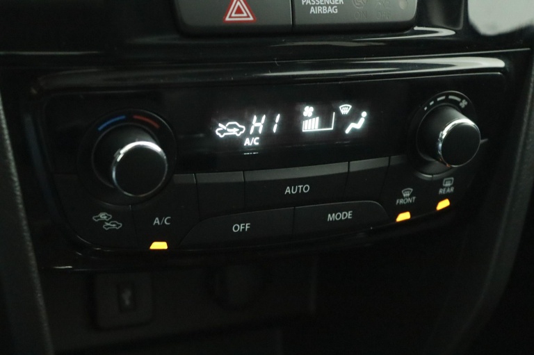 Suzuki Vitara - 1.4 Boosterjet Style Smart Hybrid 7