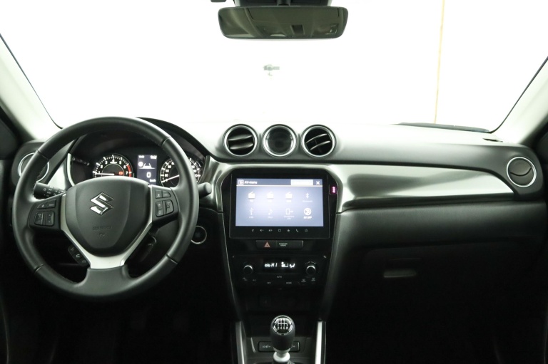 Suzuki Vitara - 1.4 Boosterjet Style Smart Hybrid 71