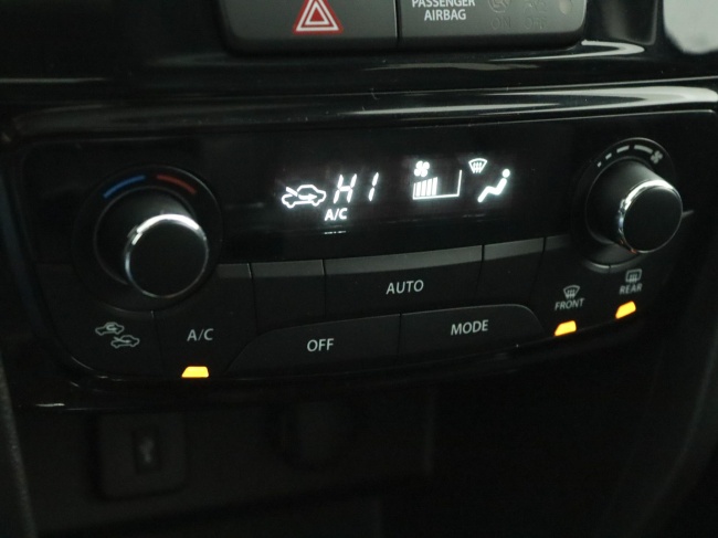 Suzuki Vitara - 1.4 Boosterjet Style Smart Hybrid