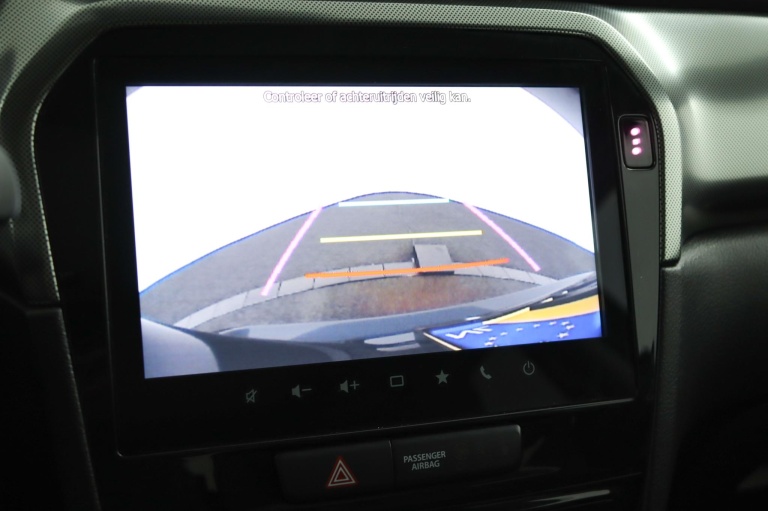 Suzuki Vitara - 1.4 Boosterjet Style Smart Hybrid 9