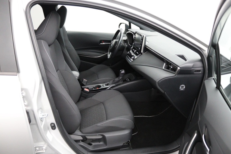 Toyota Corolla Touring Sports - 1.8 Hybrid 22