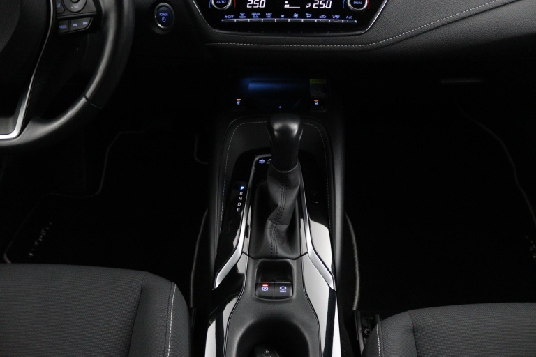 Toyota Corolla Touring Sports - 1.8 Hybrid 26