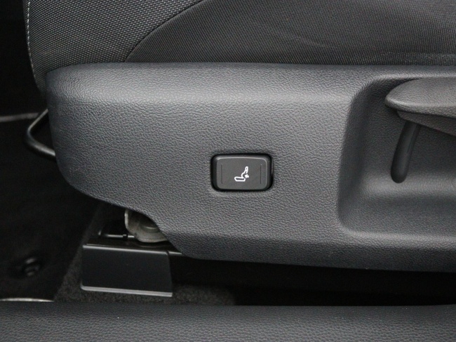 Toyota Corolla Touring Sports - 1.8 Hybrid