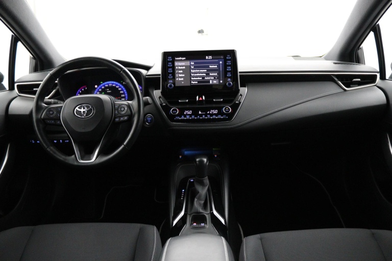 Toyota Corolla Touring Sports - 1.8 Hybrid 4