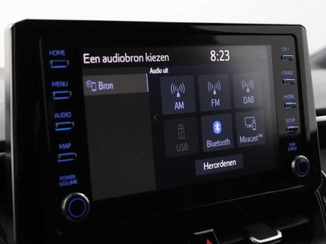 Toyota Corolla Touring Sports - 1.8 Hybrid