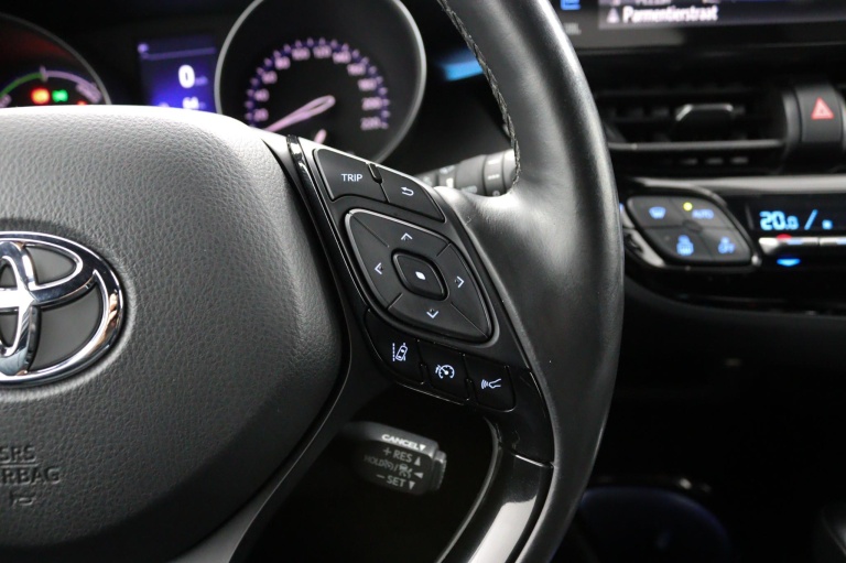 Toyota C-HR - 1.8 Hybrid Executive Ultimate 18