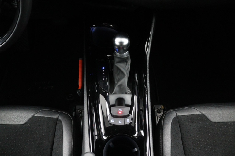 Toyota C-HR - 1.8 Hybrid Executive Ultimate 21