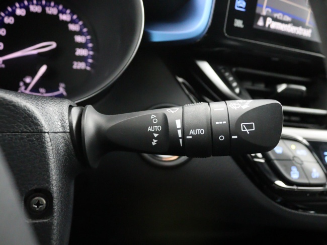 Toyota C-HR - 1.8 Hybrid Executive Ultimate