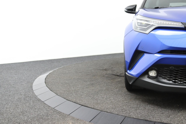 Toyota C-HR - 1.8 Hybrid Executive Ultimate 35