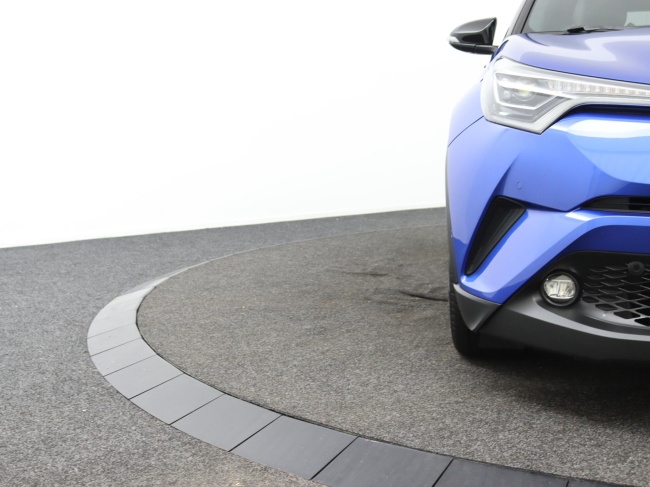 Toyota C-HR - 1.8 Hybrid Executive Ultimate