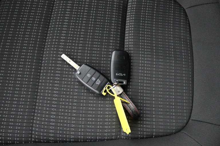 Kia Stonic - 1.0 T-GDi MHEV DynamicLine 9