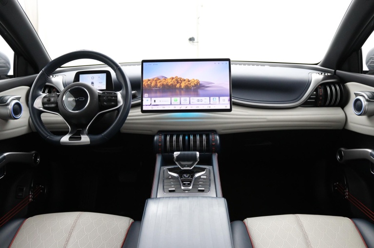 BYD ATTO 3 - Design 60 kWh 6