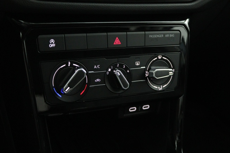 Volkswagen T-Cross - 1.0 TSI Life Edition 6