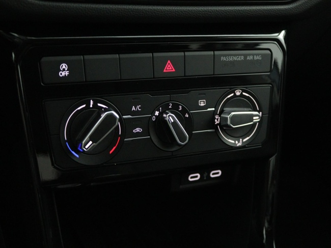 Volkswagen T-Cross - 1.0 TSI Life Edition