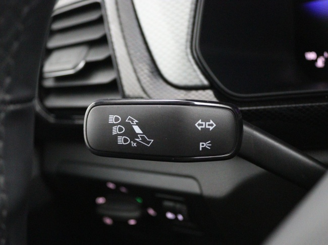 Volkswagen T-Cross - 1.0 TSI Life Edition