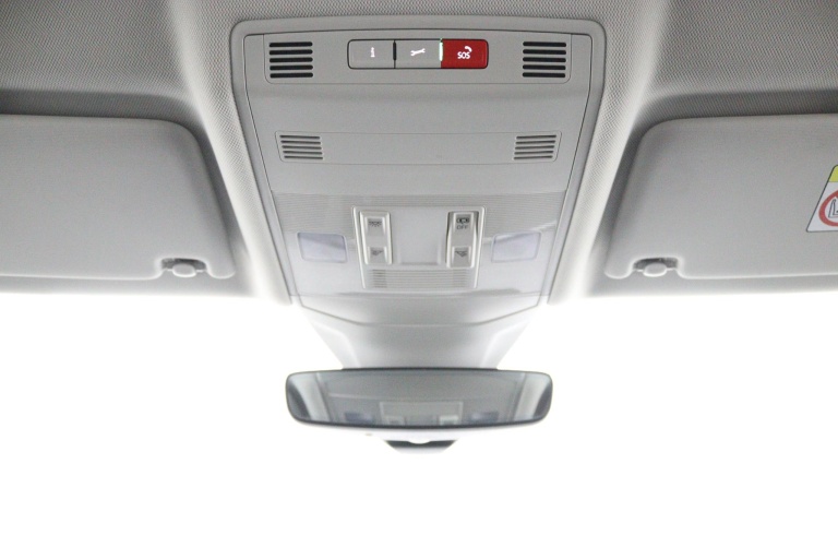 Volkswagen T-Cross - 1.0 TSI Life Edition 27