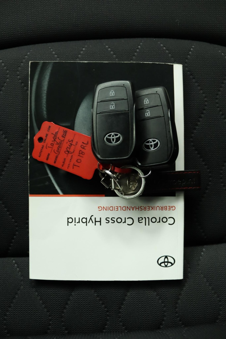 Toyota Corolla Cross - Hybrid 140 Dynamic 11