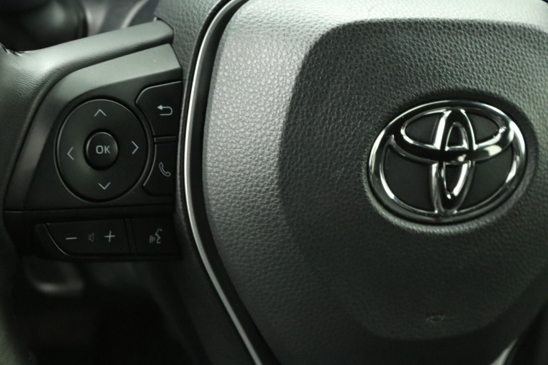 Toyota Corolla Cross - Hybrid 140 Dynamic 19